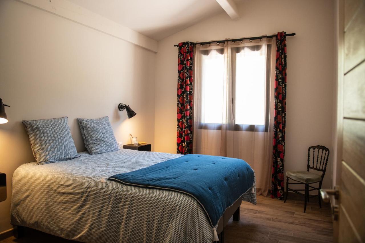 Bastide Toujours Dimanche, Maison De Vacances Avec Vue & Piscine Privee Gordes Exteriér fotografie